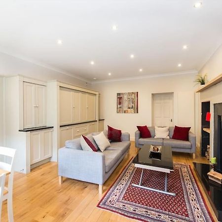Self Catering , City Centre Apartment With Parking EDI Exterior photo